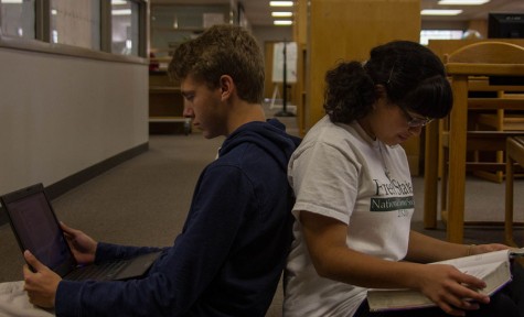 Students, teachers push back on use of online textbooks