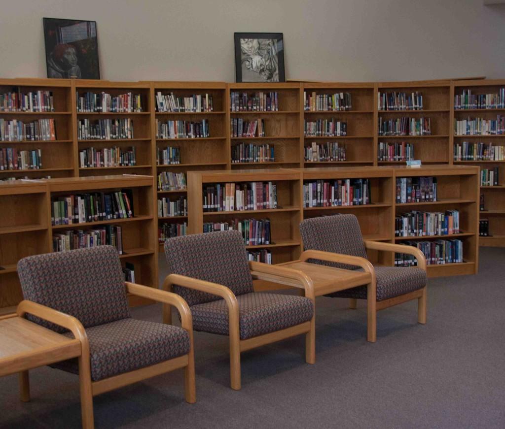 A certain tranquility accompanies near silence, complemented only by the soft serenade of solo piano renditions of The Beatles and Paul Simon, that can promote focused studying like no other environment. Mathematics problems can be completed with ease, and an essay can be drawn up in no time. At the Free State High School Library, students have computers, seating and various writing utensils at their disposal; however, these accommodations are only available for a brief period of time. When the clock strikes 4 p.m., all students are told to leave the library area and continue their studies elsewhere. While the library is useful for completing large amounts of work quickly due to its crafted, serene atmosphere, its limited availability reduces its value to the student body. It still stands as a useful asset to Free State students, but they must use their time very wisely.
Hours: 7 a.m. to 4 p.m. - Monday to Friday
Pros: Quiet atmosphere, computers, free writing utensils.
Cons: Short period of availability outside of school hours