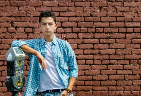 Reporter reviews “Songs for You” by Ray Goren