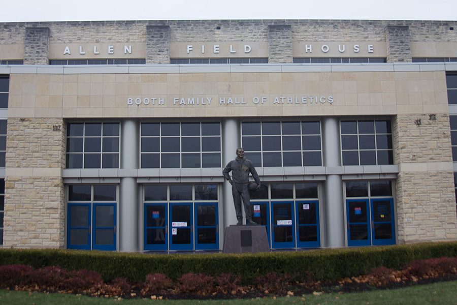 At+the+front+of+Allen+Field+House%2C+the+statue+of+Phog+Allen+stands+to+remind+citizens+of+the+history+of+basketball+in+Lawrence.+Allen+Field+House+is+the+home+of+Kansas+basketball+and+has+seen+players+like+Danny+Manning%2C+Wilt+Chamberlain+and+Mario+Chalmers.