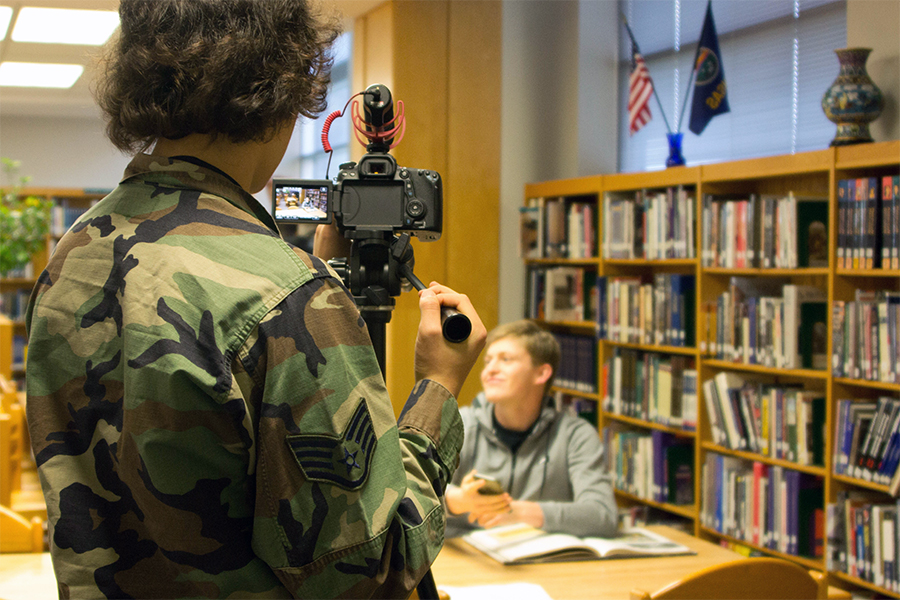 Ash Rantilla records Jonathan Lesslie in the library. Lesslies short film was a thriller called Dont Run.