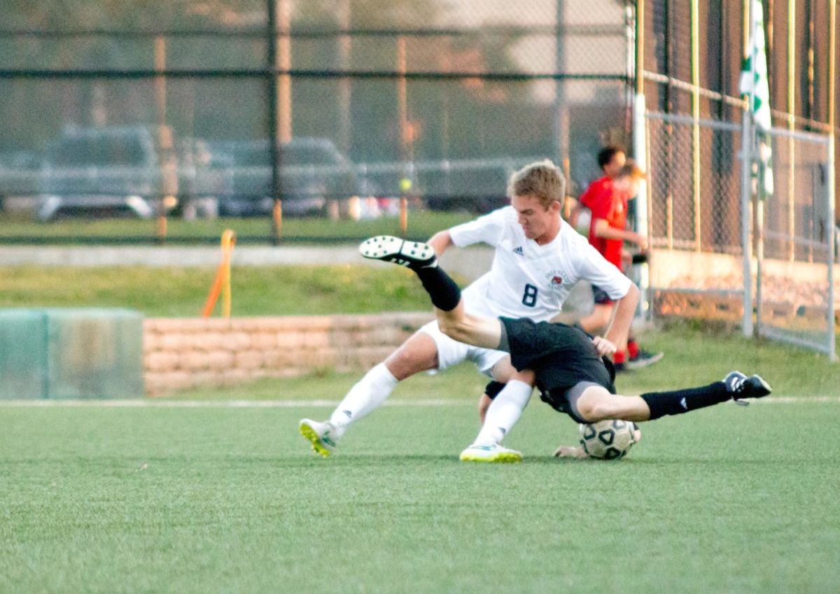 Roberts_SoccerVsLHS (3 of 20)