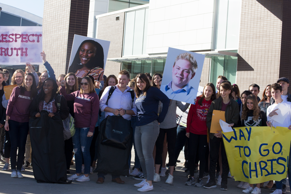 Ruth and Chris join in group photo before leaving.