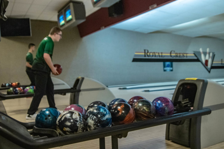 Pavlyak_1-16-19_bowling_PeakAction