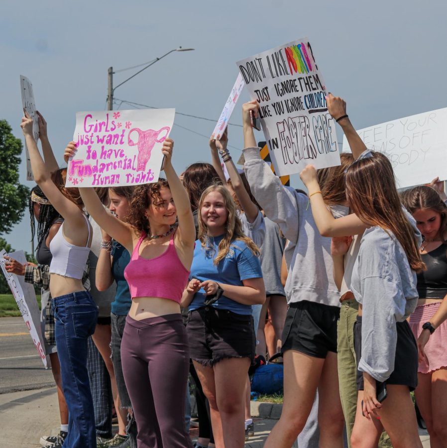 Ortega.abortionprotest.05.17.22316