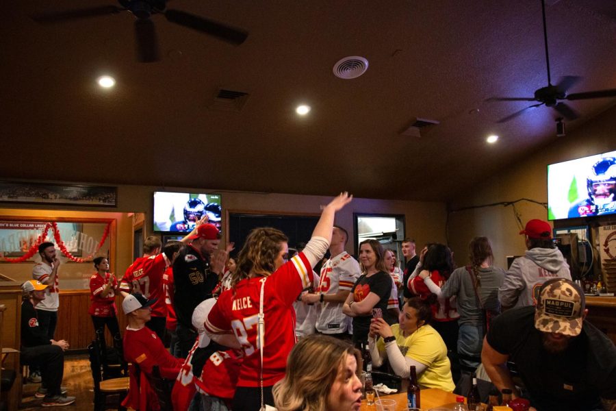 Fans gather and celebrate at Johnnys North.