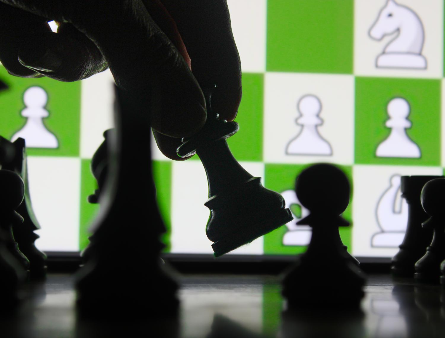 Brain Study Shows Grandmaster Chess Players Think Differently Than