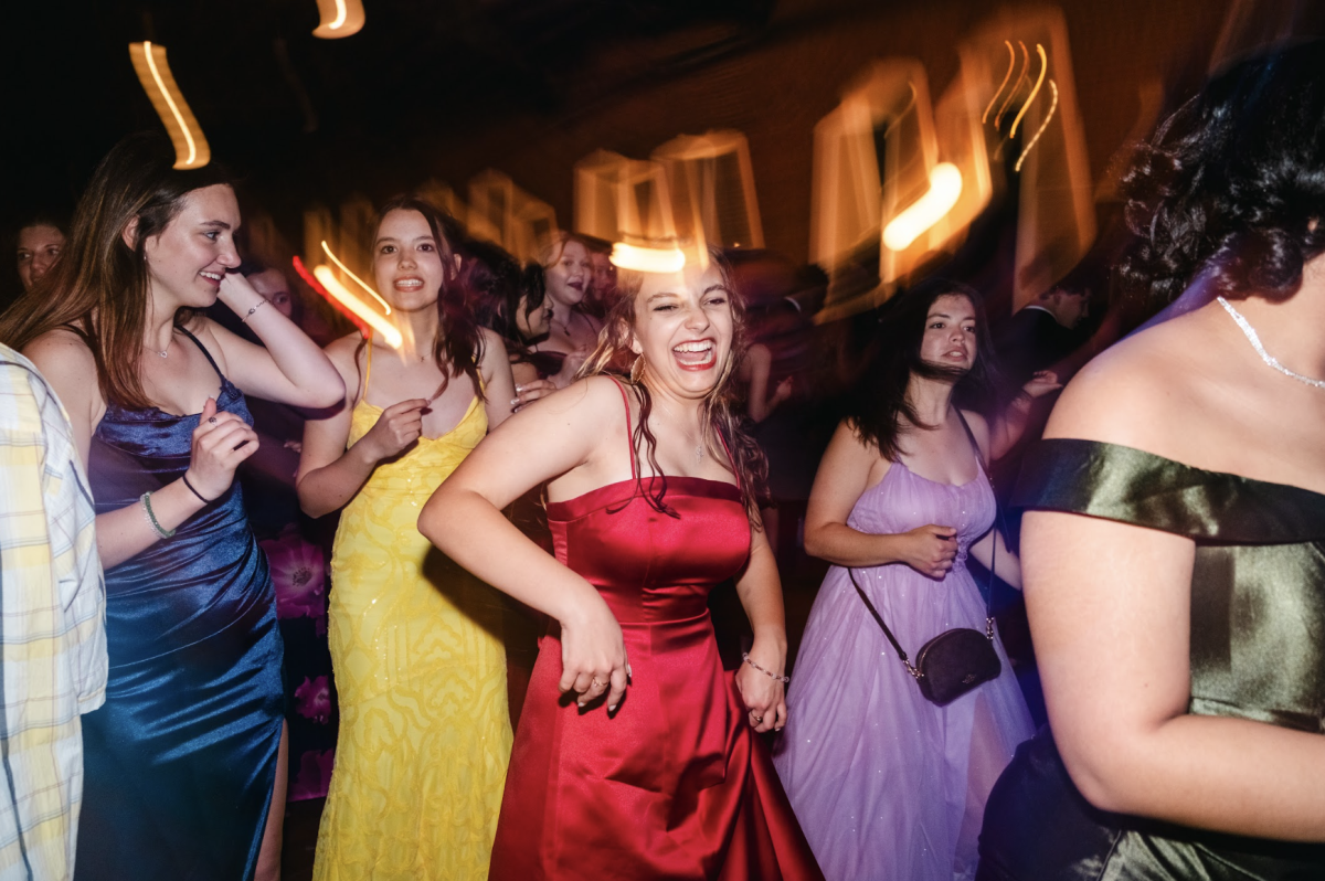 PHOTO GALLERY: Prom 2024